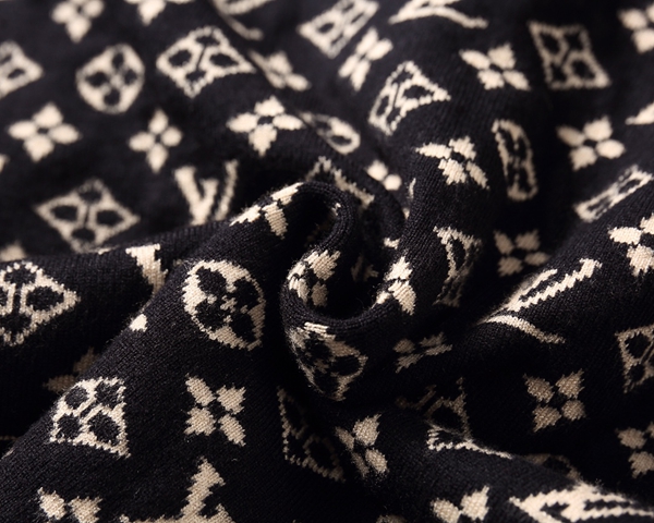 ブランドセーター全体デザイン